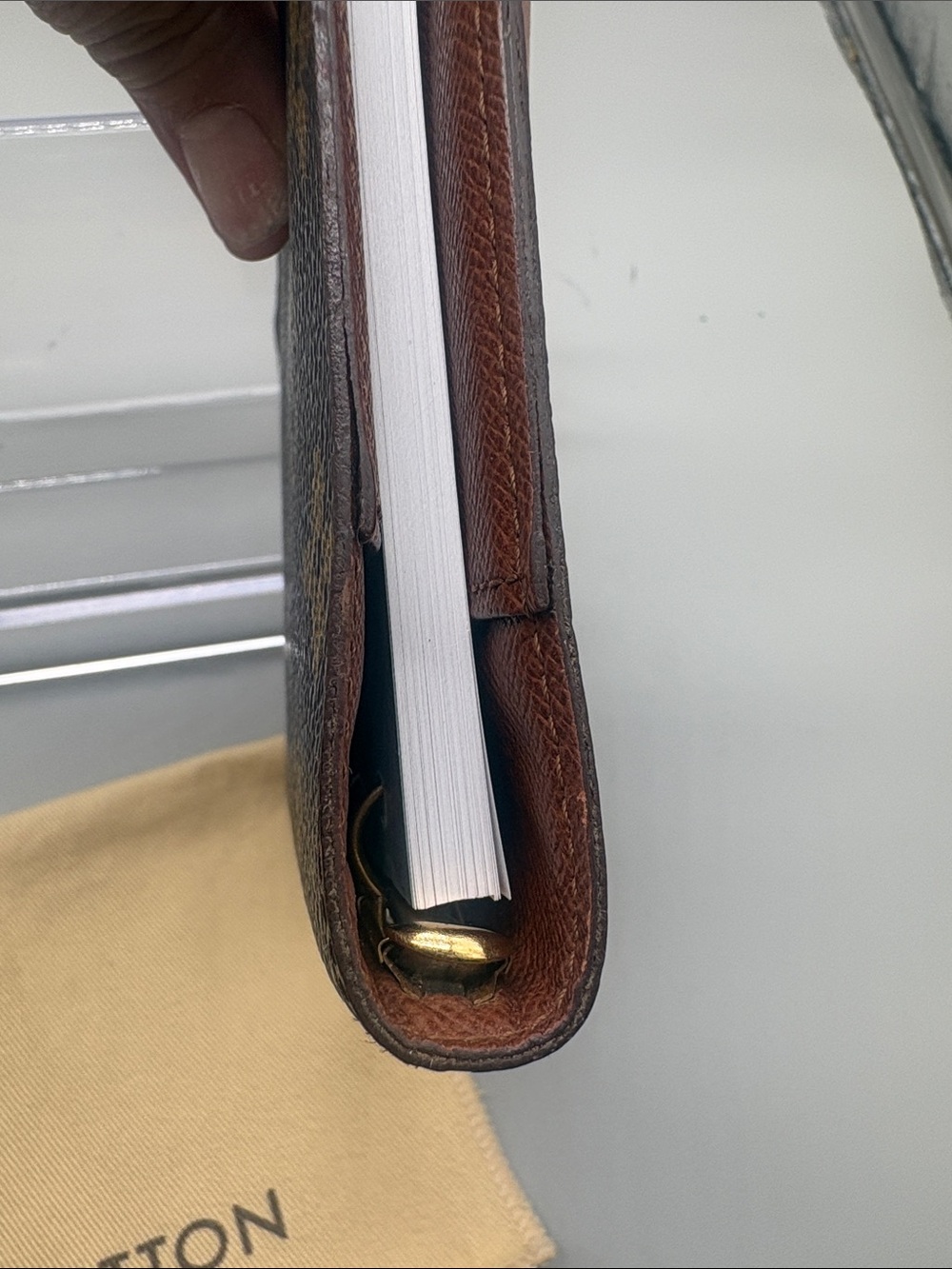 Louis Vuitton Monogram Canvas Agenda/ passport holder in - Picture 3 of 10